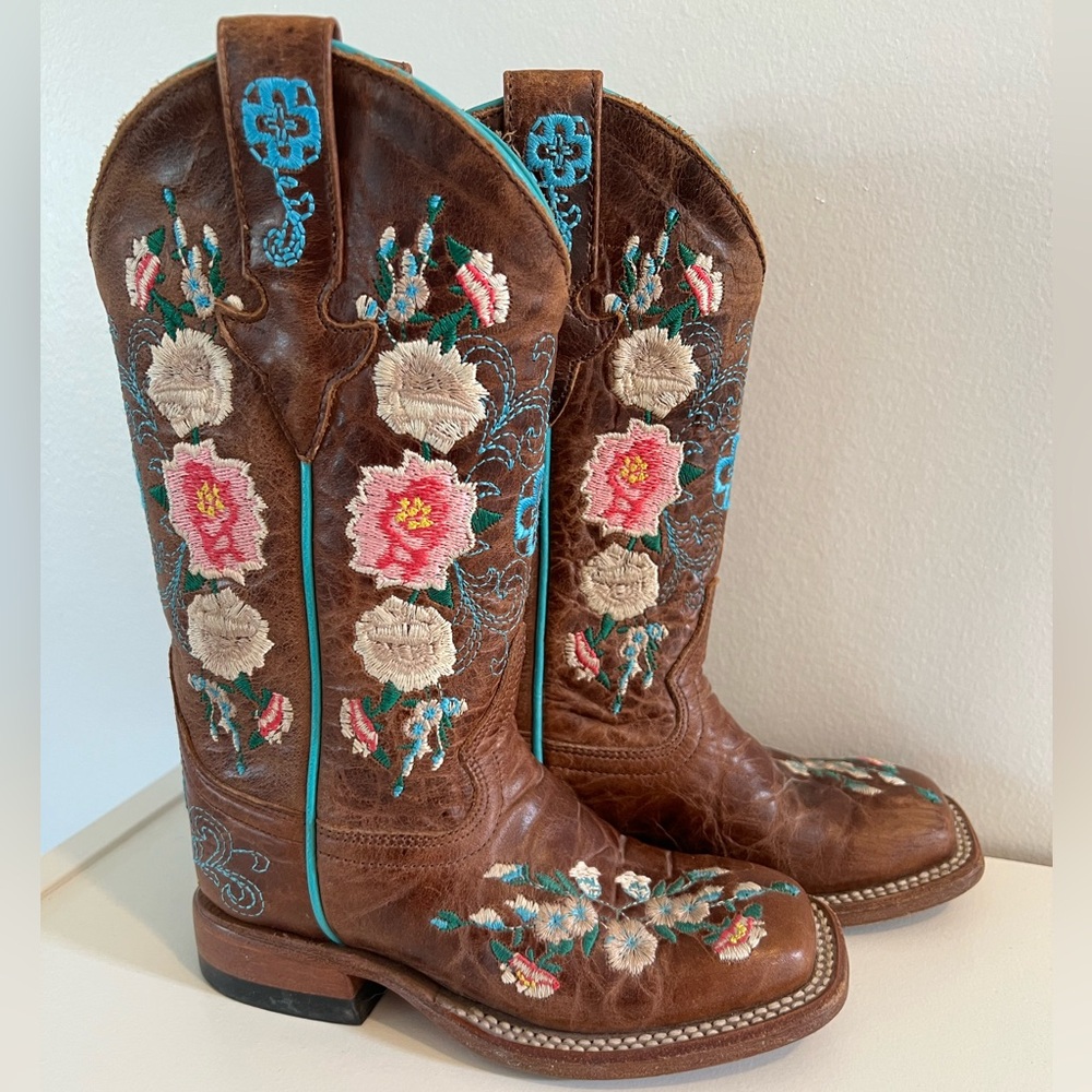 Macie Bean’s Little Kids’ Honey Bunch Western Boots (Size 9)